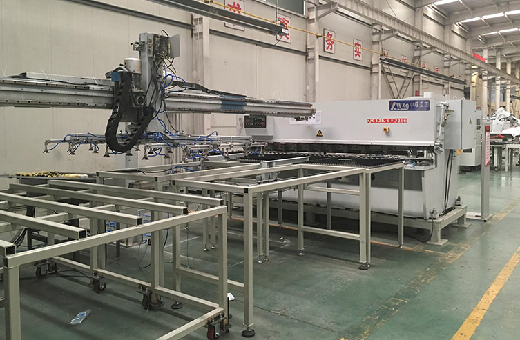 QC12K-6x3200折弯机