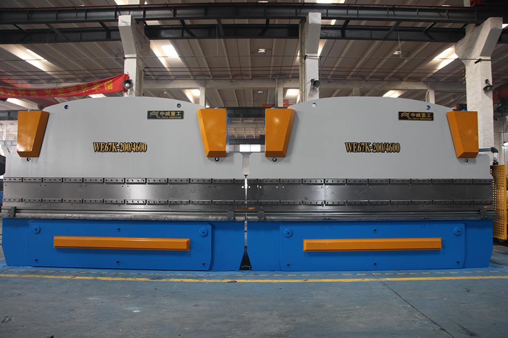 2-WE67K-200-4600(DA52)折弯机